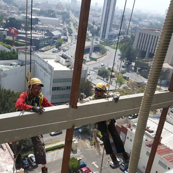 Construcción y reparaciones